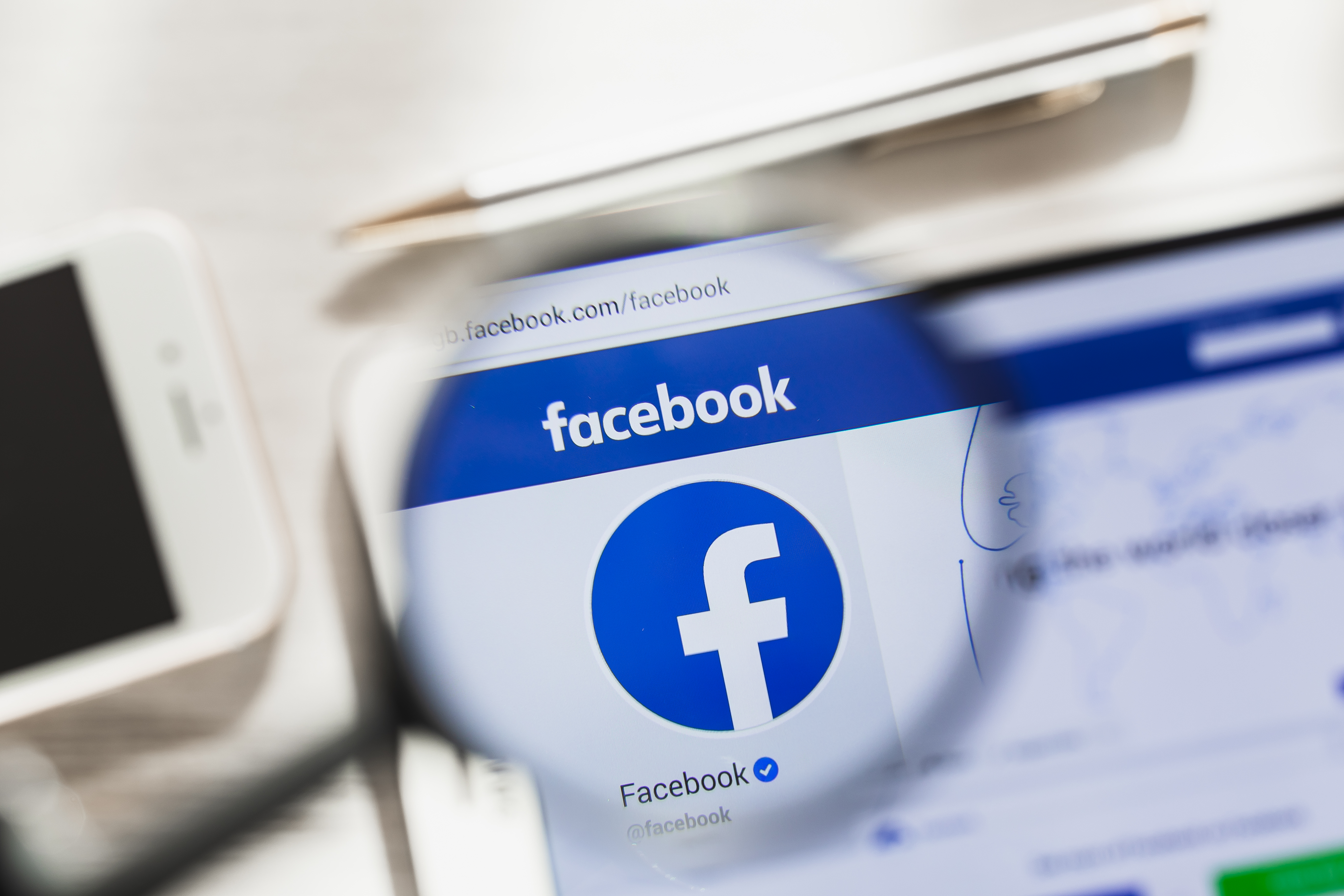 Statystyki_Facebook_Watch_w_2019_roku_i_wejscie_serwisu_na_rynek_Europejski
